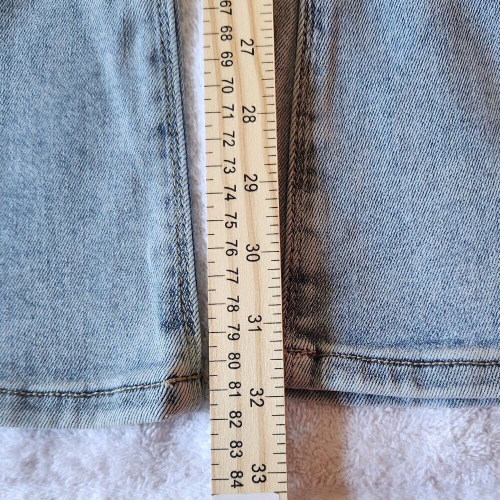 New NWT Risen High Rise Wide Leg Flare Jeans Women’s Size 15 / 32 Stretch - Picture 8 of 9